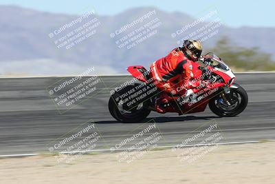 media/May-10-2025-Race Pace (Sat) [[db32fef2da]]/Vested/3-Bowl Set 1 (9am)/